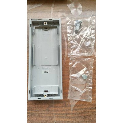 Scatola per installazione a parete per pulsantiera minisfera Bticino 332711
