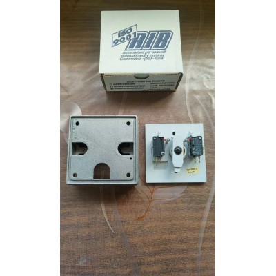 Selettore a chiave da parete RIB per cancelli e serrande art. ACG1030