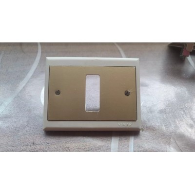 Placca alluminio color oro 1 posto/foro Vimar 7000 Tiziano