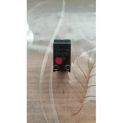 Interruttore Magnetotermico Unipolare Magitik Bticino Magic da 10A art. 5210