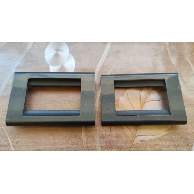 Nr. 2 Placche grigio antracite Bticino Living Classic art. 4713AC prima serie