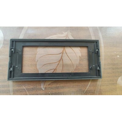 Placca 5 posti grigio antracite metallo Legrand Molveno Europa Project
