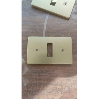 Placca alluminio color oro 1 posto/foro Vimar 7000