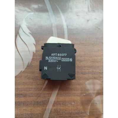 Interruttore magnetotermico 10A bianco Legrand Molveno GL2000 art. 65077