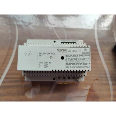 Alimentatore citofonico 28VA 220V Urmet art. 789/2