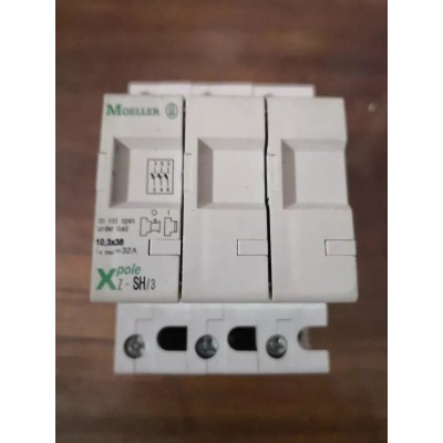 Moeller Portafusibile tripolare 10,3x38 32A xPole art. Z-SH/3
