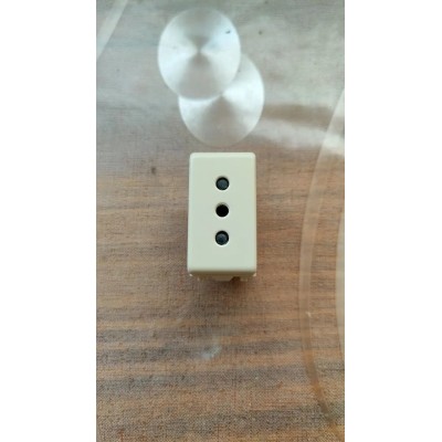 Presa 10A 2P+T Bticino TEKNE art. 13913