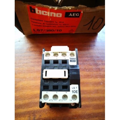 Bticino AEG Contattore Teleruttore Tripolare 25A art. LS7/380/10