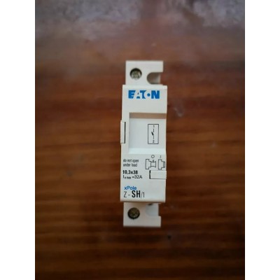 Eaton Portafusibile 10,3x38 32A xPole art. Z-SH/1