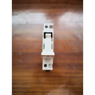 ABB Portafusibile 8,5x23 10A 250V art. E31