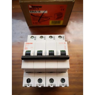 Bticino Btdin 3 Magnetotermico 4 moduli 16A 400V E84A/16