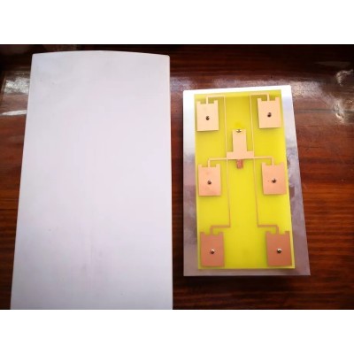 Antenna pannello 5.1-5.9Ghz E-ZY art. EZ-Go-Panel5