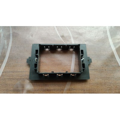 Supporto Telaio 3 posti Legrand ERGO art. 701 95