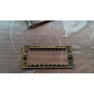 Supporto Telaio metallo 5 posti Legrand Molveno Europa Project art. 1205