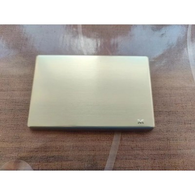 Placca cieca in alluminio color oro Legrand Molveno GL2000 art. 1370