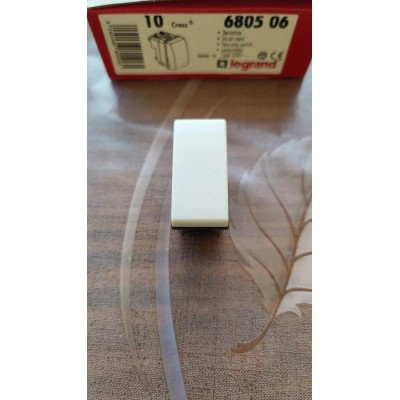 Deviatore Interruttore 16A Legrand Cross art. 6805 06