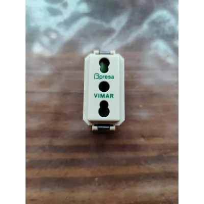 Presa Bipasso Bivalente 10A/16A Vimar serie 8000 art. 8145