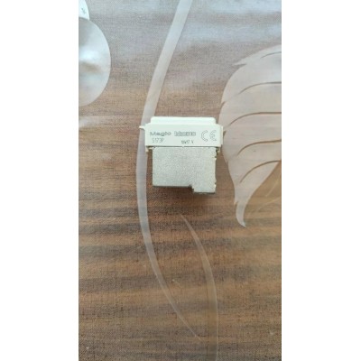 Presa TV Passante Bticino serie Magic art. 5173/P