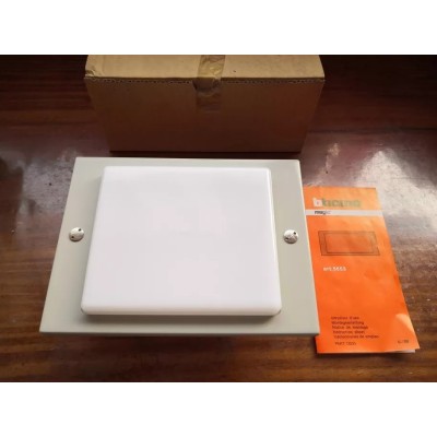 Armatura per illuminazione da parete 25W Bticino art. 5651