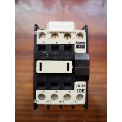 Bticino AEG Contattore Teleruttore Tripolare 32A art. LS17S/380/10
