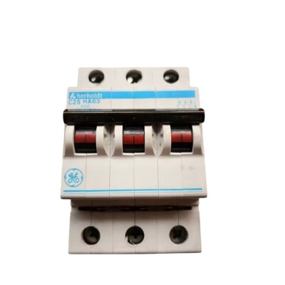 Interruttore magnetotermico 25A 6kA 3P Herholdt HA63 C25