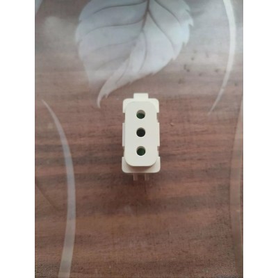 Presa 10A bianca Legrand Molveno GL2000 art. 2641B