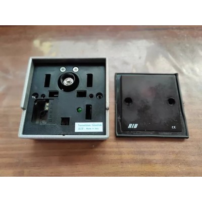 Fotocellula TX Trasmittente da parete RIB per cancelli Modello F97P