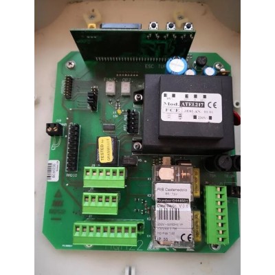 Manuale di programmazione quadro elettronico di comando cancelli RIB AQM11