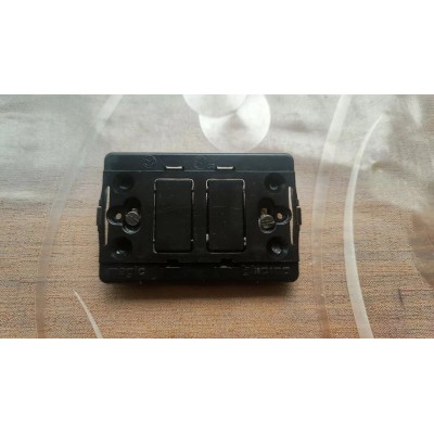 Supporto Telaio 2 posti/fori Bticino Magic art. 18002