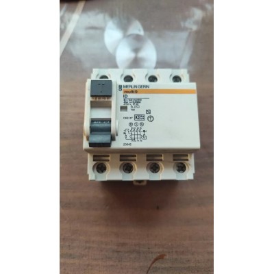 Merlin Gerin Differenziale Multi 9 40A 415V 0,03A art. 23042