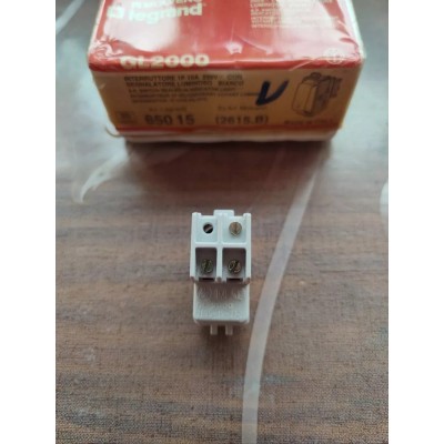 Interruttore luminoso bianco Legrand Molveno GL2000 art. 2615B